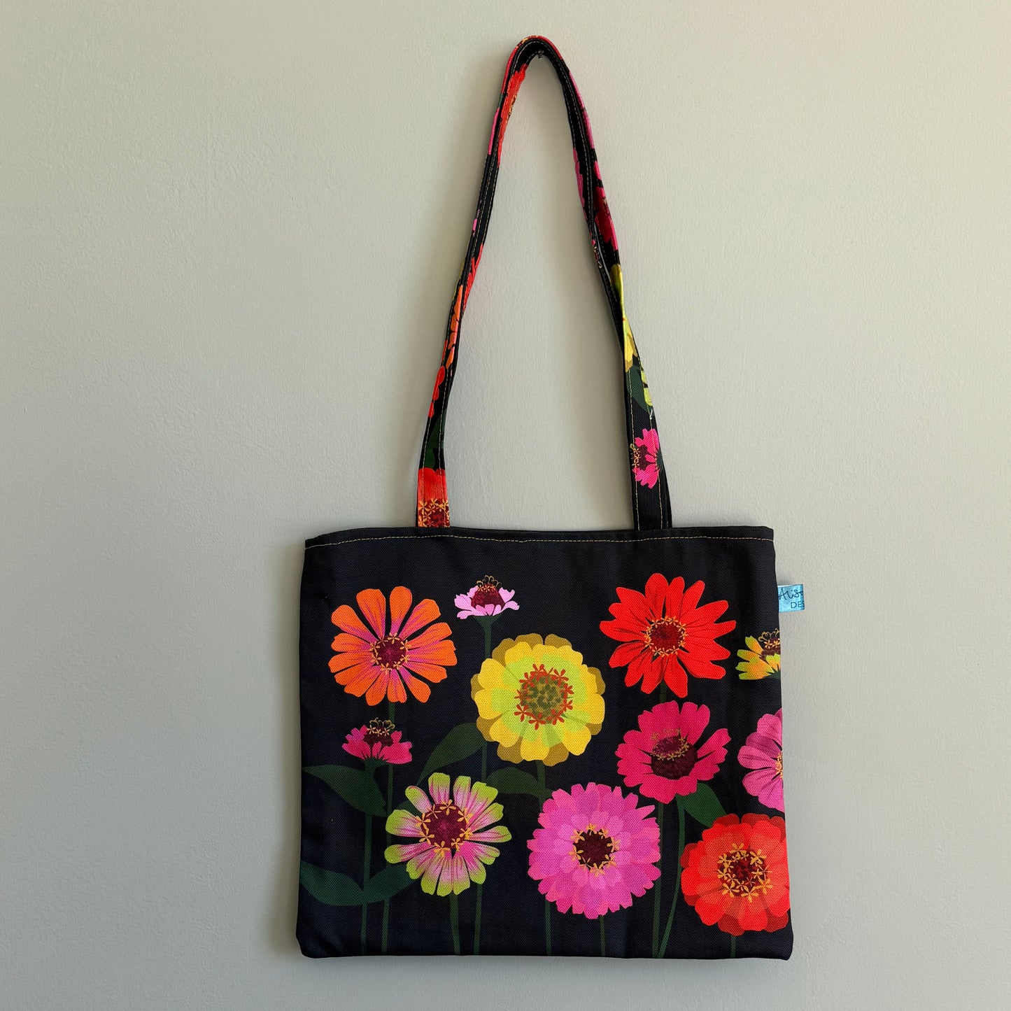 Zinnia Black Shopper bag